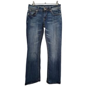 Cowgirl Tuff CO Bootcut Jeans With Embroidered Detail on Butt